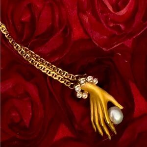 Carrera y Carrera Pearl and diamond pendant necklace